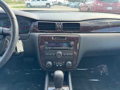 2013 Chevrolet Impala, $2999. Photo 2