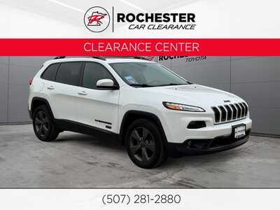 2017 Jeep Cherokee, $11990. Photo 1