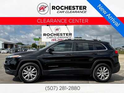 2018 Jeep Cherokee, $18399. Photo 1