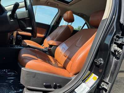 2011 Ford Fusion, $7750. Photo 4