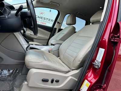 2013 Ford Escape, $7991. Photo 4
