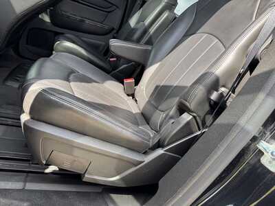2013 GMC Acadia, $7199. Photo 10