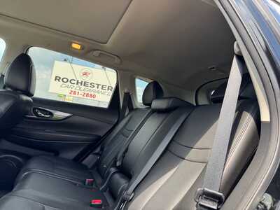 2016 Nissan Rogue, $9599. Photo 11
