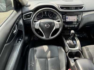 2016 Nissan Rogue, $9599. Photo 12
