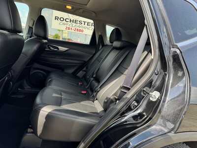 2016 Nissan Rogue, $9599. Photo 9