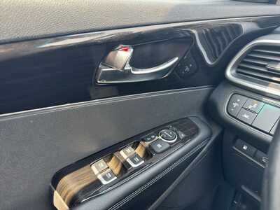 2020 Kia Sorento, $15049. Photo 11