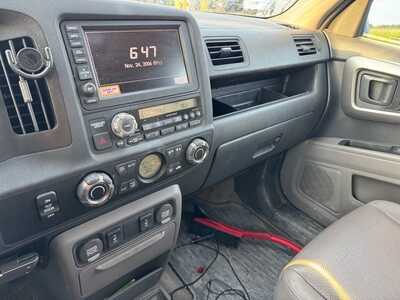2013 Honda Ridgeline, $7999. Photo 10