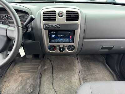 2005 Chevrolet Colorado Crew Cab, $11991. Photo 2