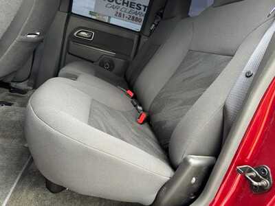 2005 Chevrolet Colorado Crew Cab, $11991. Photo 7