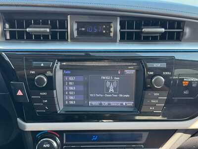 2015 Toyota Corolla, $11299. Photo 3