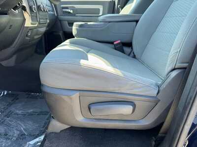 2013 RAM 1500, $9599. Photo 4