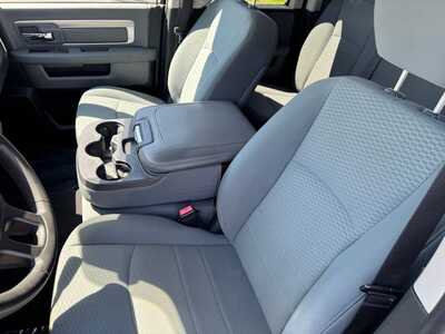2013 RAM 1500, $9599. Photo 5