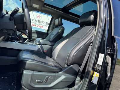 2017 Ford F150 Crew Cab, $20299. Photo 5