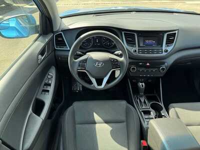 2017 Hyundai Tucson, $12499. Photo 11