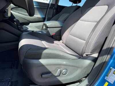 2017 Hyundai Tucson, $12499. Photo 6