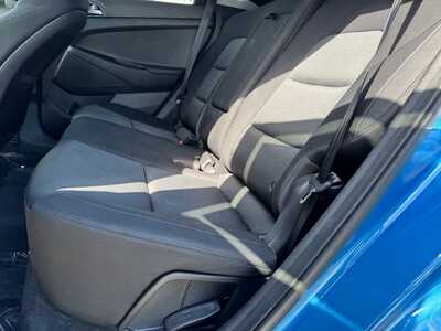 2017 Hyundai Tucson, $12499. Photo 9