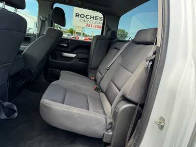 2016 Chevrolet 1500 Crew Cab, $18599. Photo 7