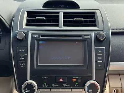 2013 Toyota Camry, $7999. Photo 3