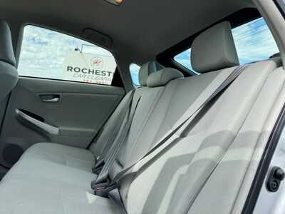 2014 Toyota Prius, $15999. Photo 10