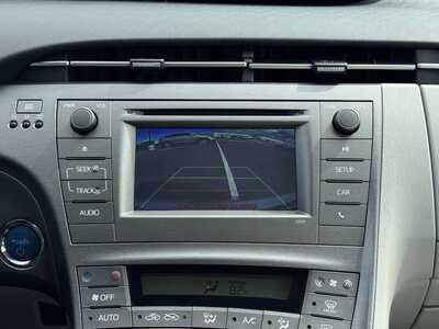 2014 Toyota Prius, $15999. Photo 4