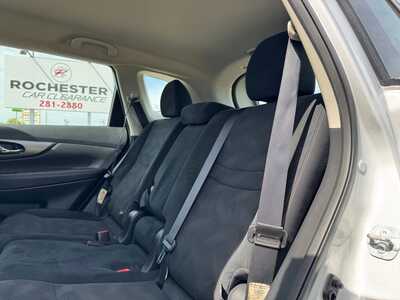 2015 Nissan Rogue, $7999. Photo 10