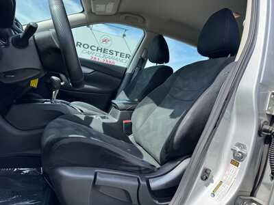 2015 Nissan Rogue, $7999. Photo 5