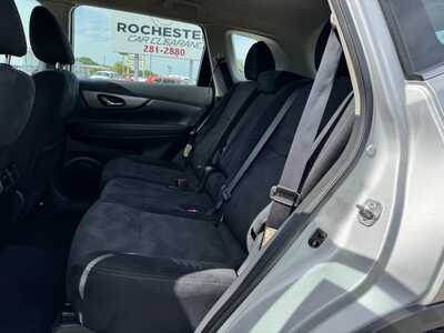 2015 Nissan Rogue, $7999. Photo 8