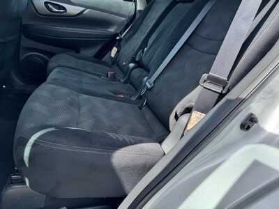 2015 Nissan Rogue, $7999. Photo 9