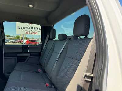2017 Ford F150 Crew Cab, $14499. Photo 10
