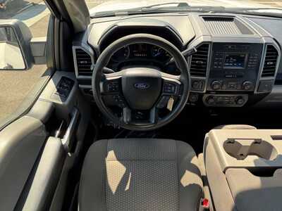 2017 Ford F150 Crew Cab, $14499. Photo 11