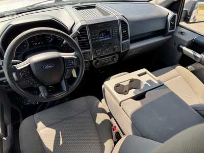 2017 Ford F150 Crew Cab, $14499. Photo 12