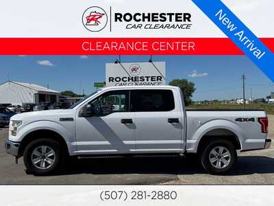 2017 Ford F150 Crew Cab, $14499. Photo 1