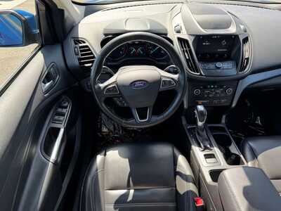 2019 Ford Escape, $9399. Photo 11