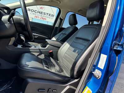 2019 Ford Escape, $9399. Photo 5