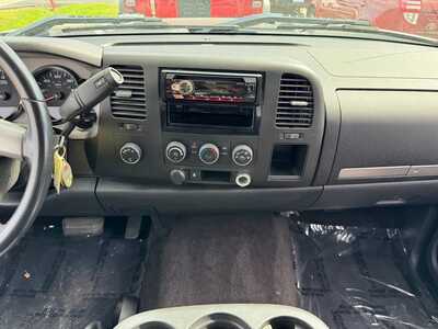 2010 Chevrolet 1500 Ext Cab, $8999. Photo 2