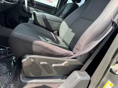 2010 Chevrolet 1500 Ext Cab, $8999. Photo 5