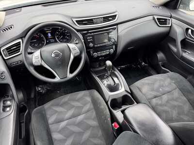 2015 Nissan Rogue, $8999. Photo 12