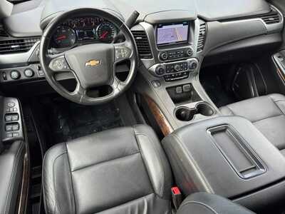 2020 Chevrolet Suburban, $17999. Photo 10