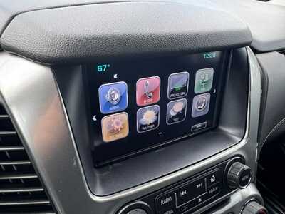 2020 Chevrolet Suburban, $17999. Photo 2