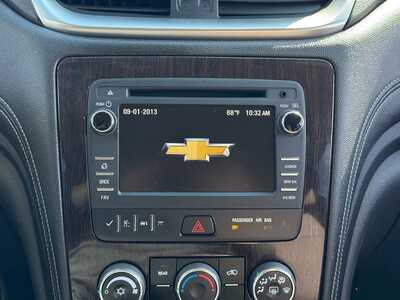 2017 Chevrolet Traverse, $10999. Photo 3