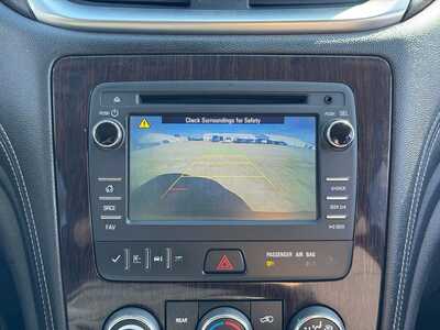 2017 Chevrolet Traverse, $10999. Photo 4