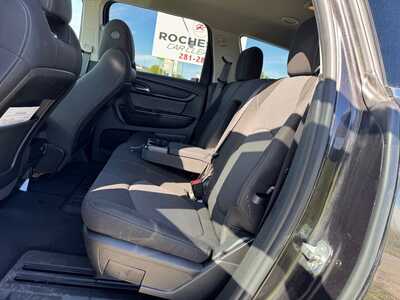 2017 Chevrolet Traverse, $10999. Photo 8