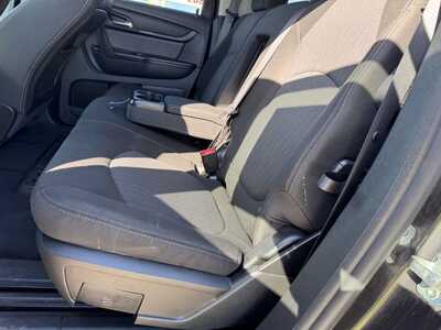 2017 Chevrolet Traverse, $10999. Photo 9