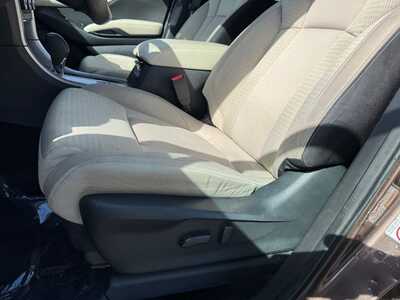 2019 Subaru Ascent, $14399. Photo 6