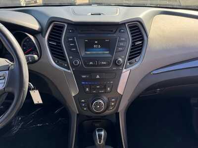 2014 Hyundai Santa Fe, $8999. Photo 2