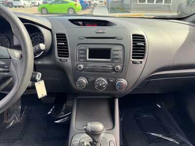 2014 Kia Forte, $7449. Photo 2