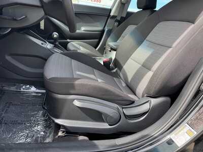 2014 Kia Forte, $7449. Photo 5