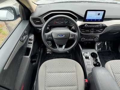 2020 Ford Escape, $14349. Photo 11