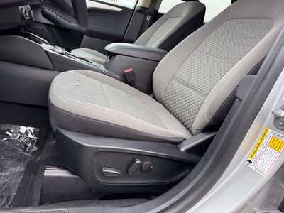 2020 Ford Escape, $14349. Photo 6