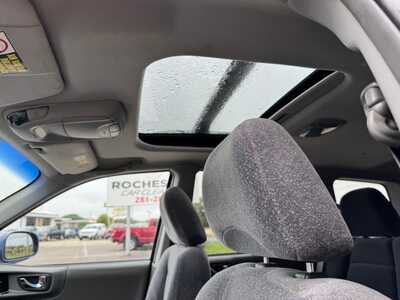 2003 Hyundai Santa Fe, $4999. Photo 7